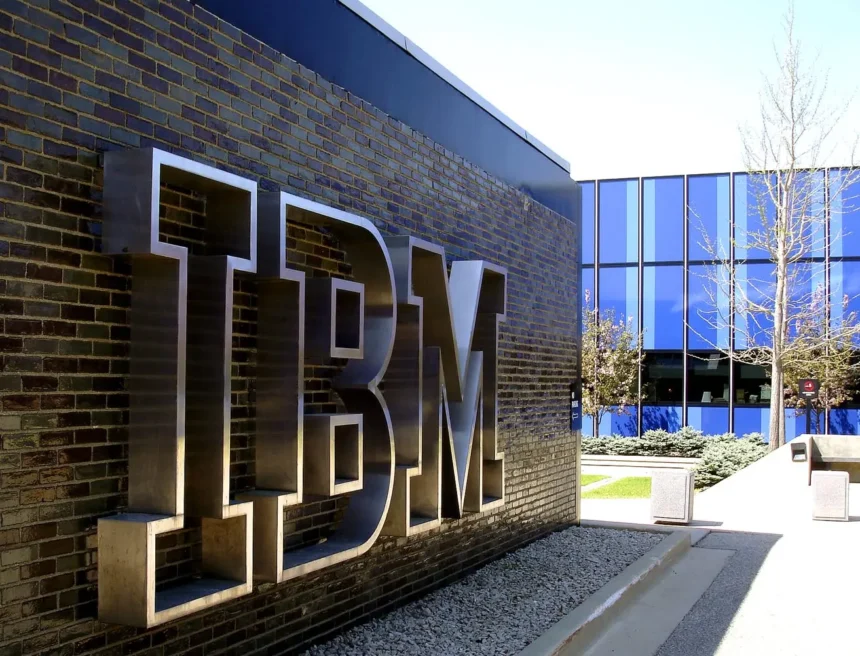 IBM impulsa la revolución híbrida con supercomputación cuántica y clásica integrada