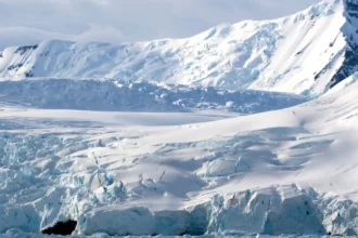 Ice Memory Sanctuary: la bóveda a -52 °C que ya guarda 1,7 toneladas de hielo y protege un archivo que el deshielo está borrando