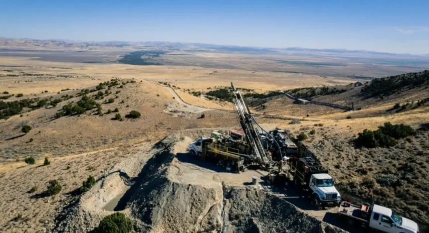 Idaho alinea la licencia estatal con FAST-41, optimizando la obtención de permisos en el proyecto Black Pine de Liberty Gold