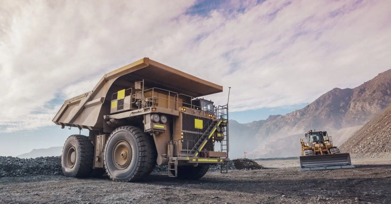 Imacec de diciembre 2025 sube 1,7%: el repunte que escondió el golpe de la minería del cobre