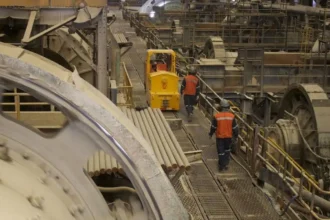 Imacec de enero 2026 se perfila cerca de 1%: la caída industrial de 1,6% y el factor cobre que pesó en el mes