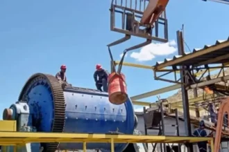 IMPACT Silver anuncia la suspensión temporal de la minería subterránea en Plomosas