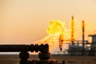 Impacto del conflicto en Irán: petróleo, inflación y opciones de inversión en Chile