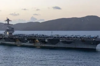 Incendio en portaaviones USS Gerald R. Ford deja dos marines heridos