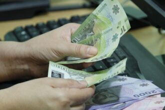 Incremento Salarial 2025: Nuevas Remuneraciones Mínimas para Docentes en Chile Aseguran Mejoras en la Educación