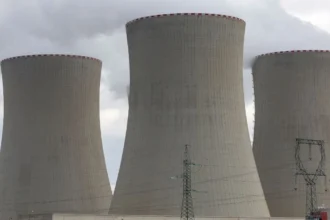 Inteligencia artificial impulsa demanda eléctrica y revive interés en el mercado del uranio
