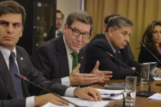 Intervención biministro Más sobre Codelco