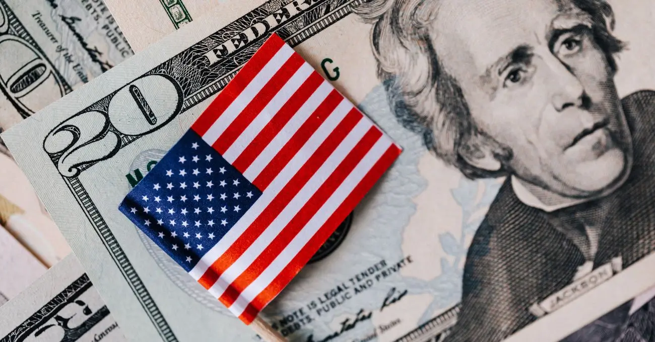 IPC de EEUU sube 0,2% en enero, menos de lo previsto: la presión que siguió firme pese al alivio anual