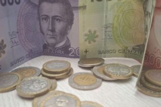 IPS entrega bono de $445.000 a adultos mayores con 50 años de matrimonio: revisa cómo solicitarlo