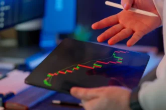 IPSA cae 1,1% y vuelve bajo 10.600 puntos por tensión entre EE.UU. e Irán