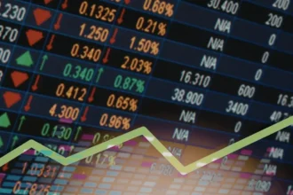 IPSA recupera los 10.500 puntos tras señal de Trump sobre Irán: el petróleo afloja y vuelve el apetito por riesgo
