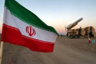 Irán acumula suficiente uranio enriquecido para fabricar diez armas nucleares