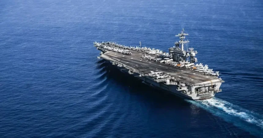Irán dice haber lanzado misiles al USS Abraham Lincoln, pero no hay pruebas independientes de un impacto