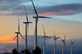 Irlanda inaugura innovadora batería de larga duración para optimizar energía eólica