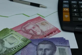 Isapres informaron alzas de hasta 3,5% en sus precios base: revisa cuánto subirá tu plan