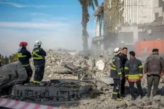 Israel afirma haber destruido el avión oficial de Jamenei en bombardeo contra aeropuerto de Teherán