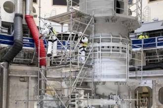 ITER entra en fase crítica en Francia con el ensamblaje de su reactor de fusión