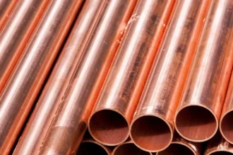 Ivanhoe Mines alerta riesgo para el cobre por posible cierre prolongado de Ormuz