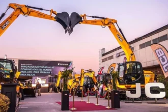 JCB Lanza en Chile Maquinaria de Construcción y Minería con Certificación de Bajas Emisiones (Tier 4)