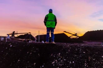 Jefe del trading de petróleo y gas de Glencore deja la empresa