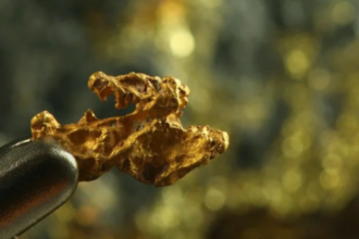 Jiangxi Copper aumenta participación en SolGold al 12,19% con acuerdo millonario.