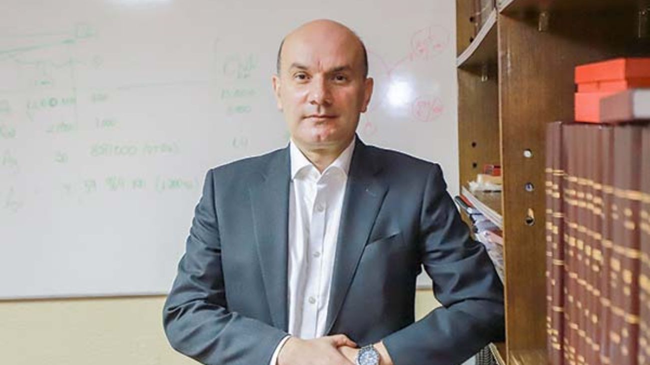 Jorge Cantallopts revela oportunidades de minería responsable en los Andes en el nuevo podcast «Futuro Minero