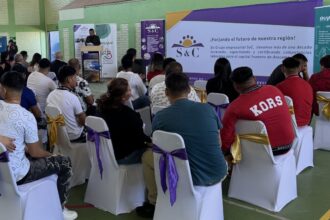 Jóvenes de Paipote se gradúan en curso de grúa horquilla con apoyo de Enami: Un paso hacia la reinserción laboral y social