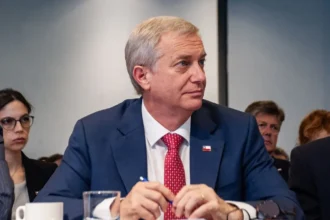 Kast cierra polémica del cable chino y refuerza lazos con Estados Unidos