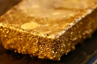 Kinross Gold vende sus acciones en Asante Gold por $119 millones