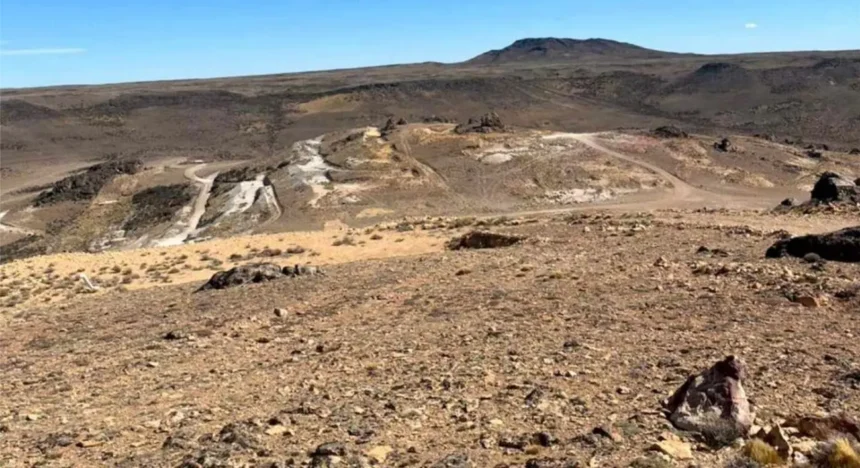 La Manchuria: inspección en Santa Cruz supervisa exploración de oro con leyes de hasta 199 g/t