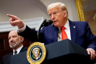 La señal que encendió las alarmas en la Casa Blanca: Trump toca su peor nivel tras choque por Irán y alza de la gasolina