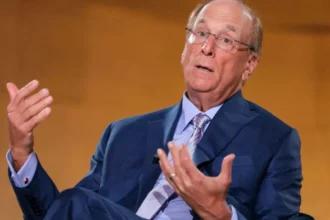 Larry Fink alerta sobre desigualdad entre inversiones en mercados y salarios globales