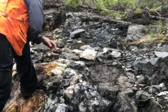 Laurion Mineral Exploration lanza un programa de perforación de seguimiento de 1.700 metros en la superficie en Ishkoday