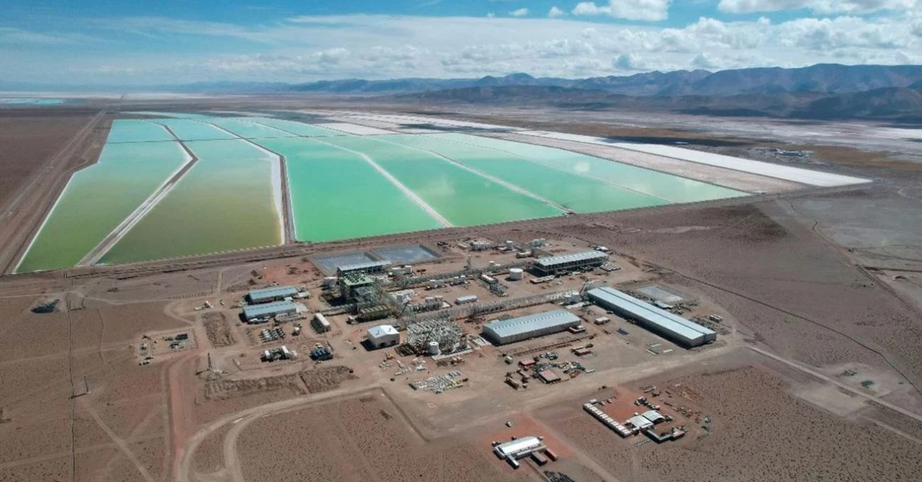 Litio: destacan a Chile como socio clave y advierten desventaja con Argentina
