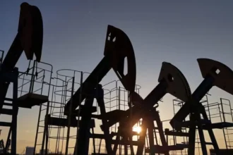 Lo que viene después del shock: analistas advierten que el petróleo y el gas no bajarían de inmediato tras una tregua con Irán