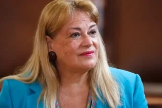 Los cheques de Ángela Vivanco a una banda de contrabandistas de joyas de origen paquistaní