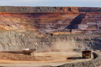 Loyal Metals asegura derechos sobre mina de cobre-oro Highway Reward en Australia