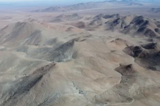 Lundin y BHP confirman que Vicuña sacará su concentrado por Chile: línea de crédito sube a US$4.500 millones