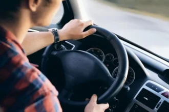 Malta ofrece 25.000 euros a jóvenes que renuncien a conducir por cinco años