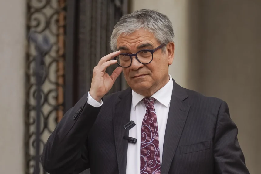 Mario Marcel defiende medidas fiscales de Boric y critica herencia económica compleja