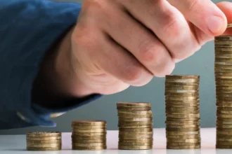 Mercado de capitales chileno: Proponen eliminar impuesto y atraer más inversión extranjera