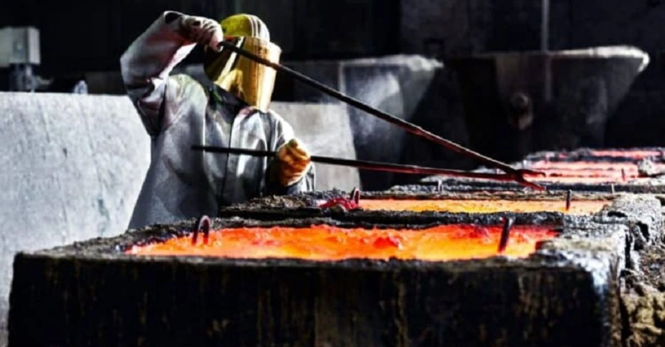 Mercado del cobre repunta con fuerza y se consolida sobre los US$5 por libra