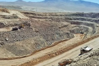 Mina Aguilucho: primera tronadura inicia operación que movilizará 99 millones de toneladas en el Distrito Taltal
