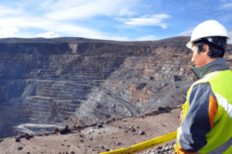 Minera Los Pelambres busca trabajadores: vacantes activas en operación y contratistas con postulación directa