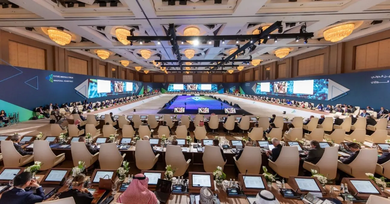 Minerales críticos: la 5ª edición del Future Minerals Forum en Riad (13–15 de enero) y la señal que reordena cobre y litio
