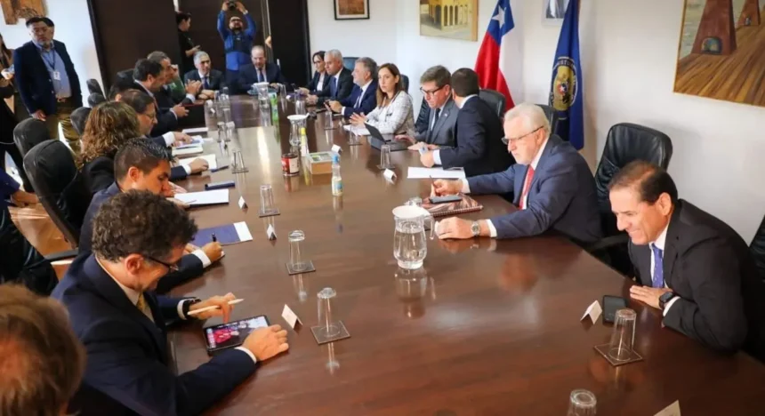 Minería en Chile: “90 permisos en 6 meses” y la apuesta de Mas para recuperar liderazgo global