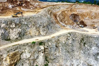 Minería en Groenlandia: con 81% de hielo y 57.000 habitantes, qué tan explotables son sus minerales