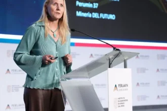 Minería espacial, la próxima frontera: Clave para el desarrollo humano y la sostenibilidad fuera de la Tierra