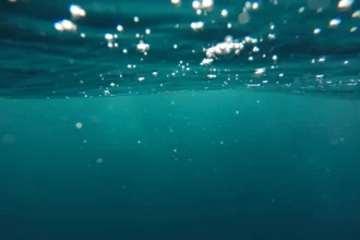 Minería submarina: ex CEO de Rio Tinto impulsa firma al Nasdaq en acuerdo de US$1.000 millones y reabre la carrera por los nódulos