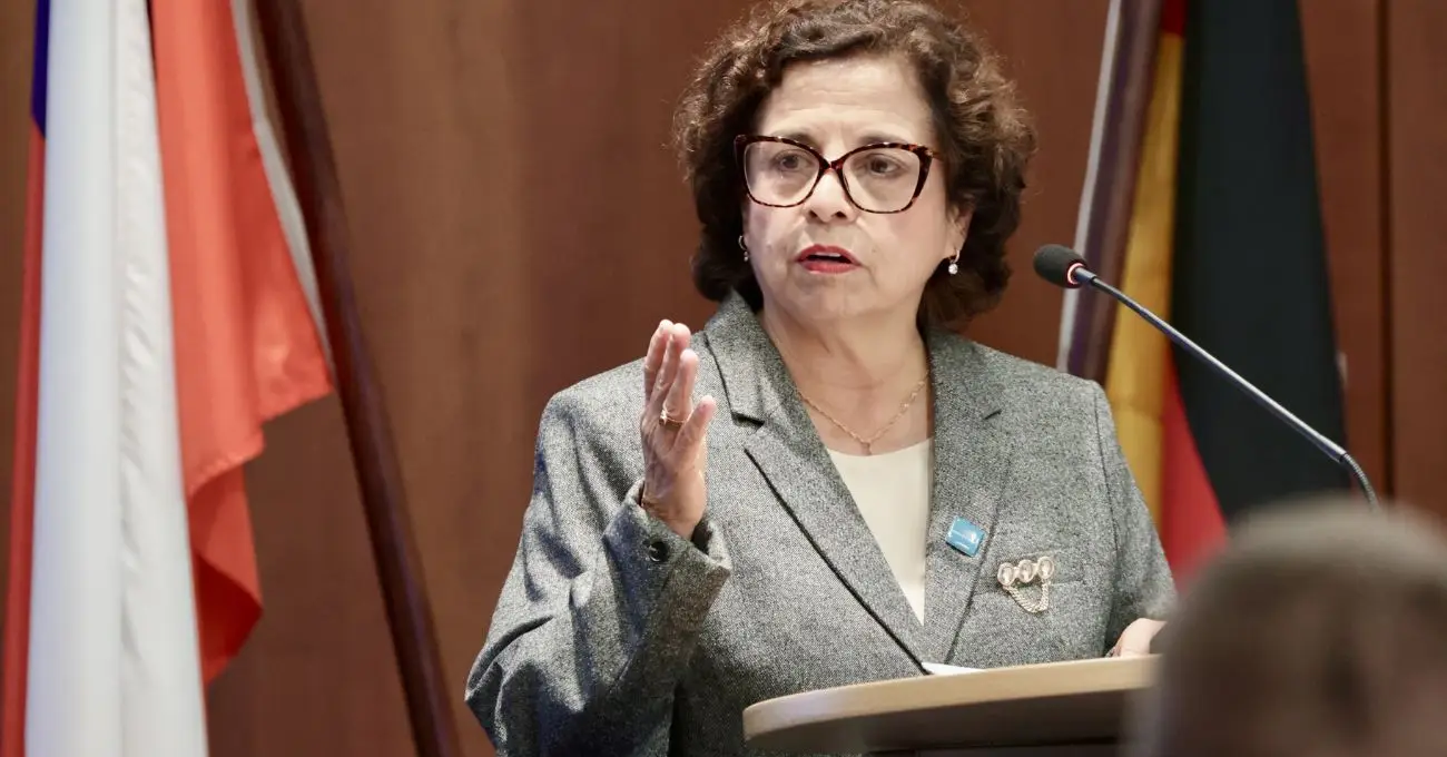 Ministra de Minería destaca en Alemania oportunidades en investigación y desarrollo de la Estrategia Nacional del Litio